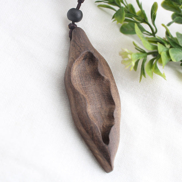 Natural Stone pendant neckl - The Well Being The Well Being 10 Ludovick-TMB Natural Stone pendant neckl